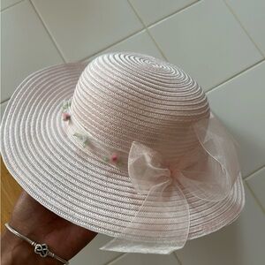 Elegant Pink Wide-Brim Hat with Bow